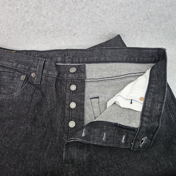 Levi's 501 Original Fit S40196 Vintage Black Wash Button Fly Men's Size 36x29 - Picture 3 of 7